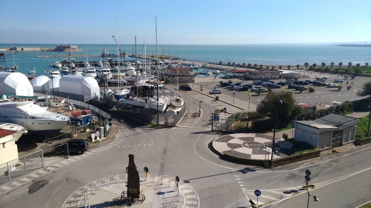 Casa Chiara Imbarco Isole Tremiti Termoli Exterior foto