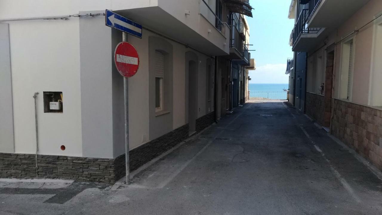 Casa Chiara Imbarco Isole Tremiti Termoli Exterior foto